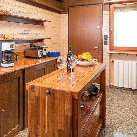 Casa Dei Sogni - *